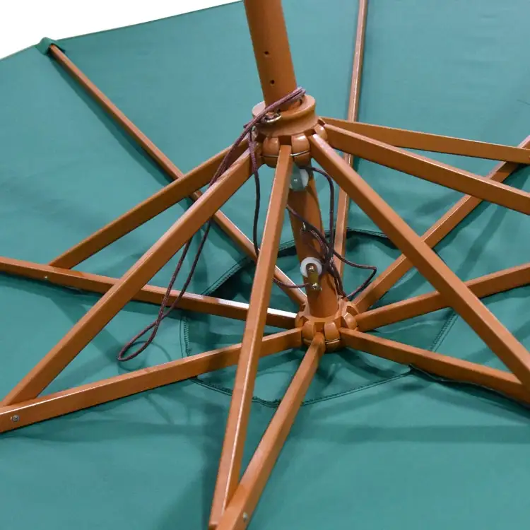 Velký dřevěný zahradní deštník